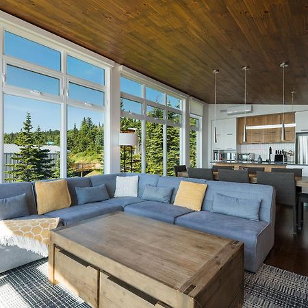 Les Chalets Du Massif De Charlevoix Petite-Riviere-Saint-Francois Bagian luar foto