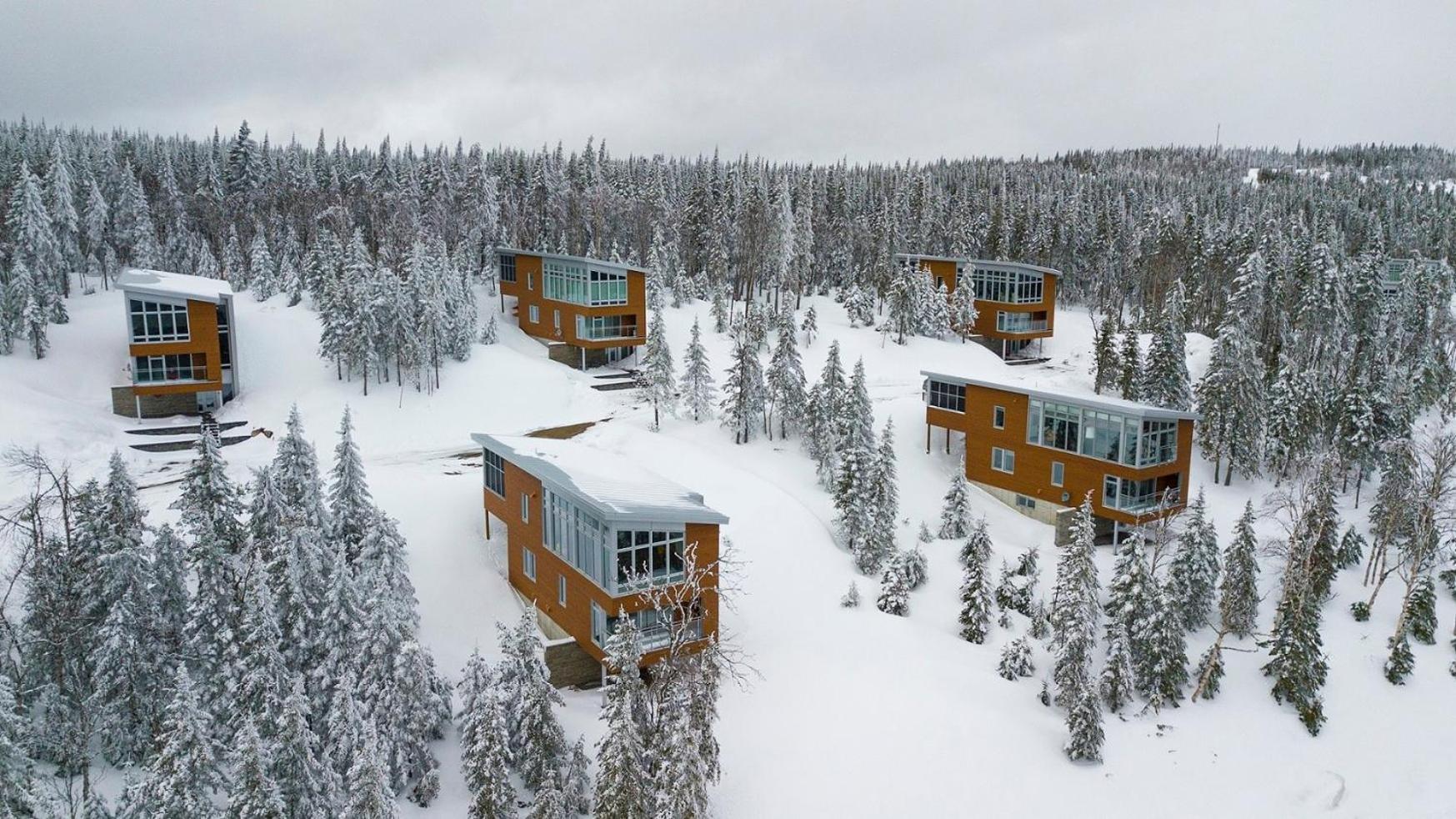Les Chalets Du Massif De Charlevoix Petite-Riviere-Saint-Francois Bagian luar foto