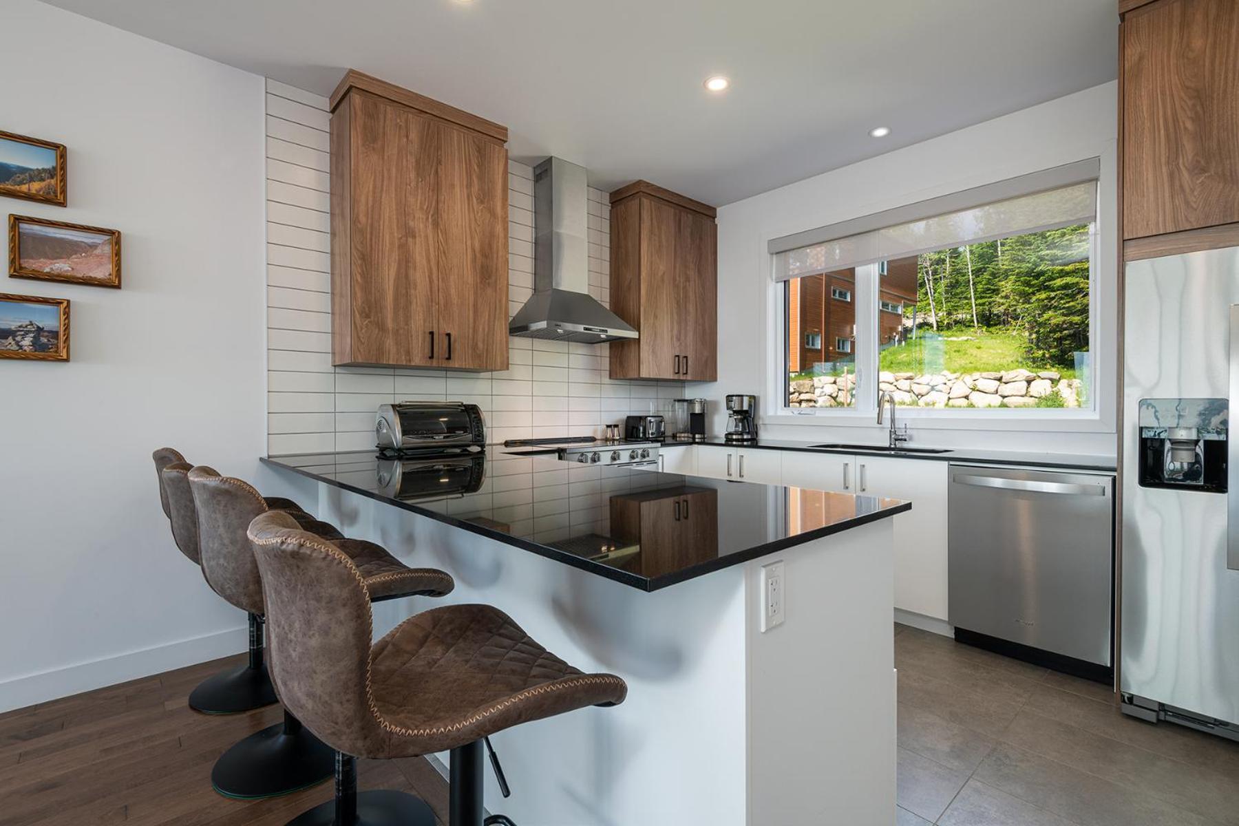 Les Chalets Du Massif De Charlevoix Petite-Riviere-Saint-Francois Ruang foto