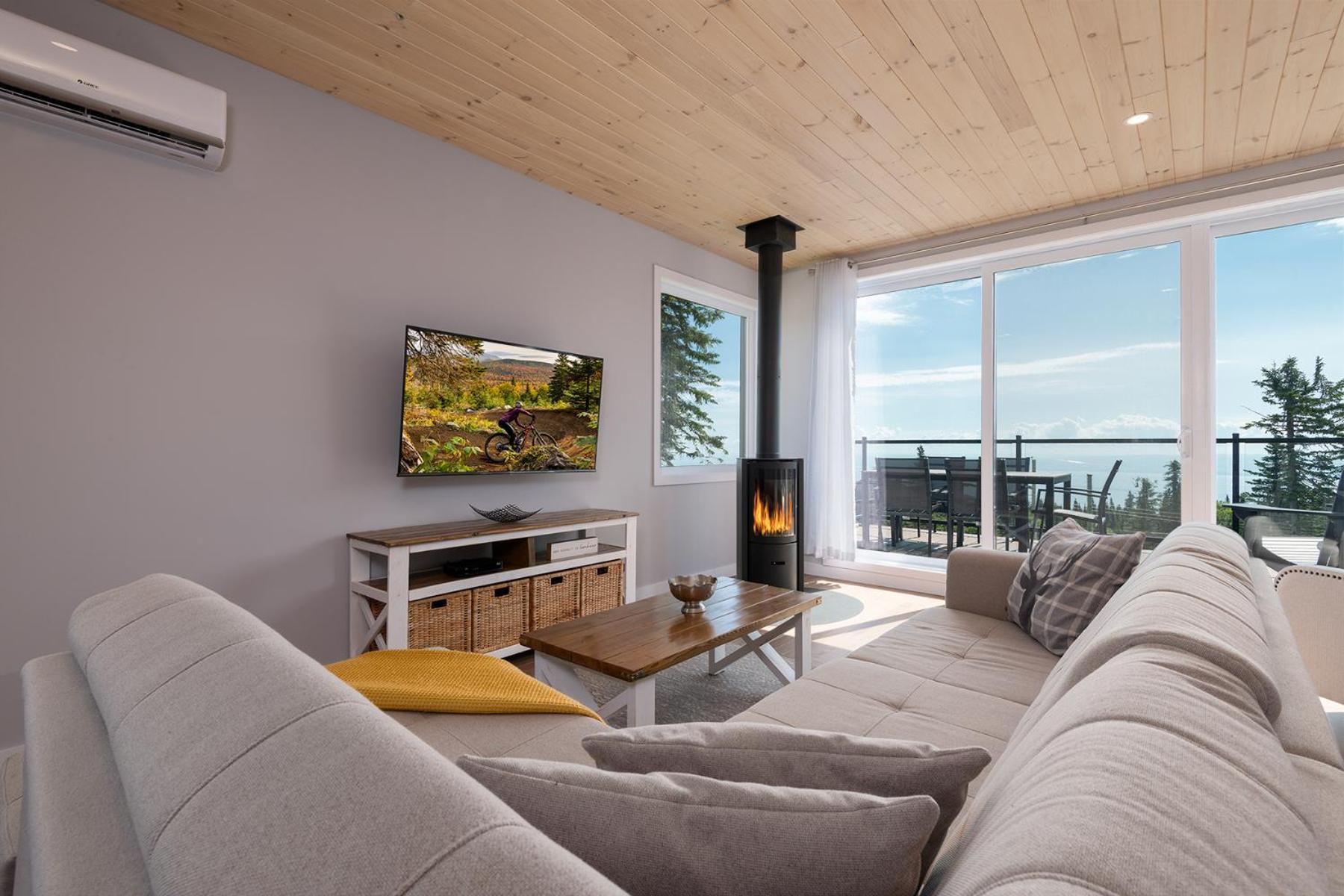 Les Chalets Du Massif De Charlevoix Petite-Riviere-Saint-Francois Ruang foto