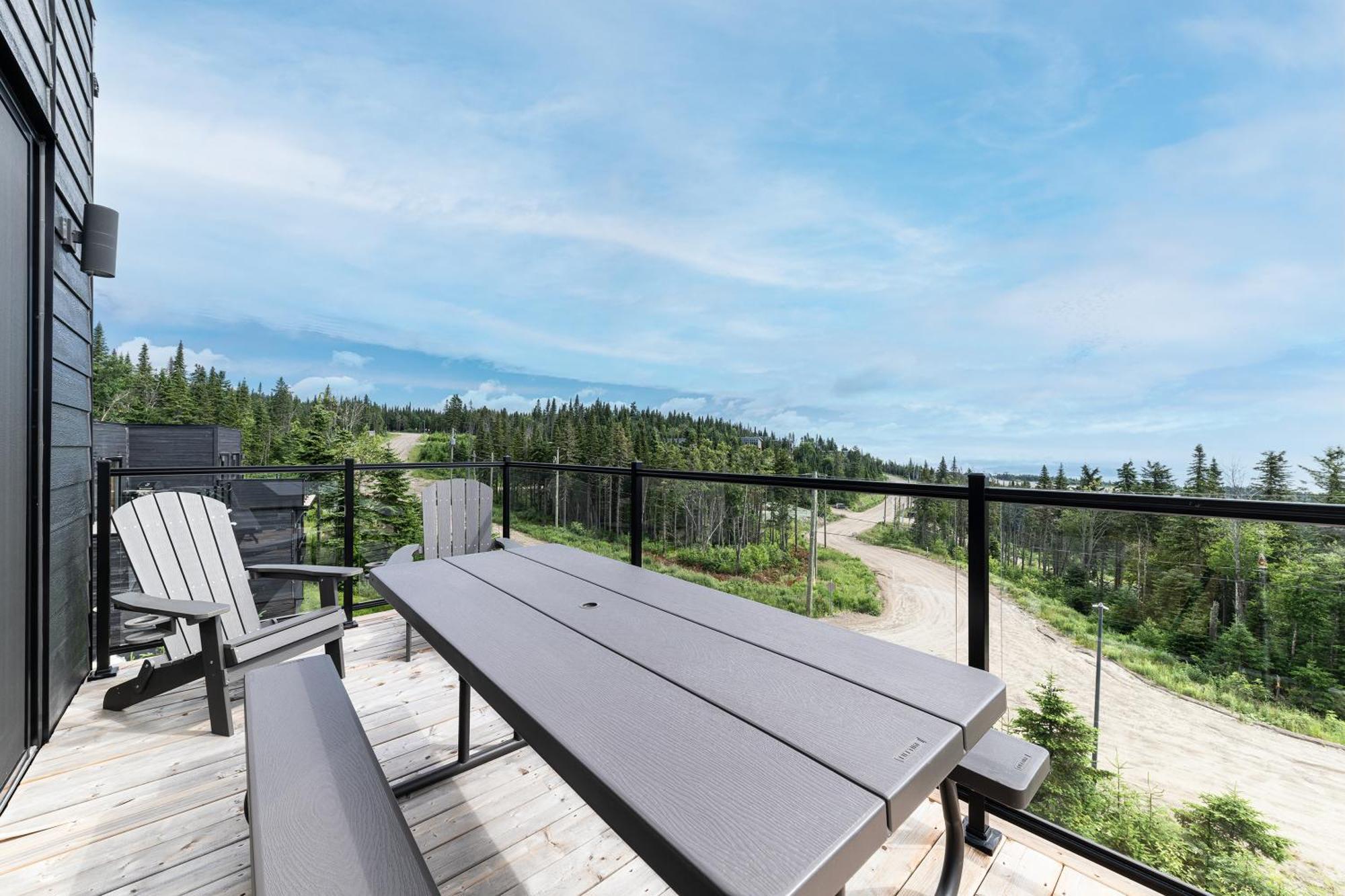 Les Chalets Du Massif De Charlevoix Petite-Riviere-Saint-Francois Ruang foto